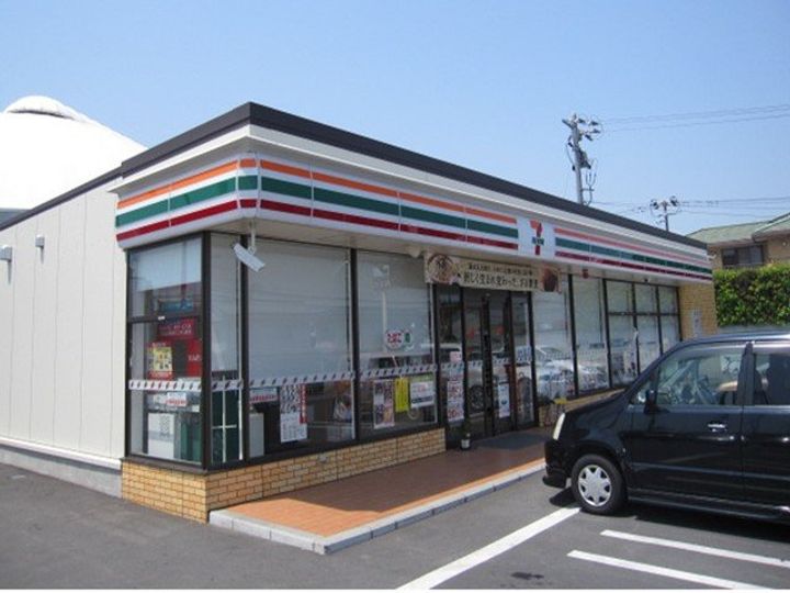 イースト ドラゴン Ⅰの周辺