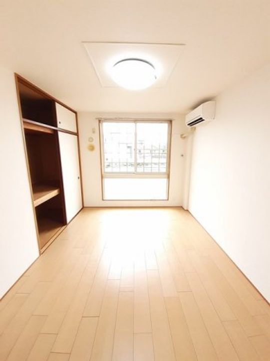 岡山県倉敷市四十瀬(アパート)の賃貸物件の居間