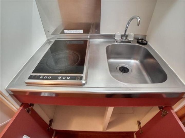 レオパレスピュア高松202のキッチン