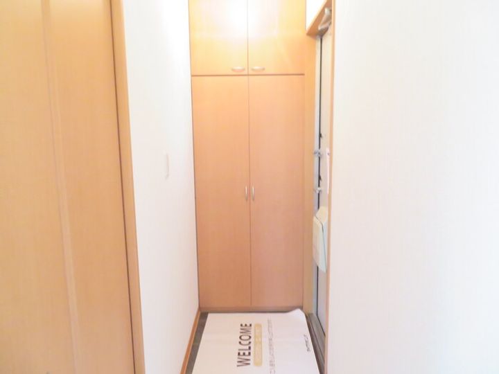 岡山県倉敷市水江(アパート)の賃貸物件の玄関