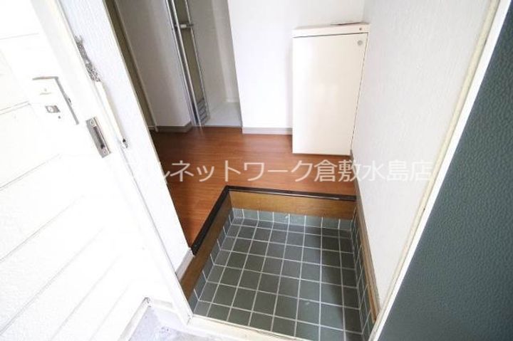 レインボーズB101の玄関