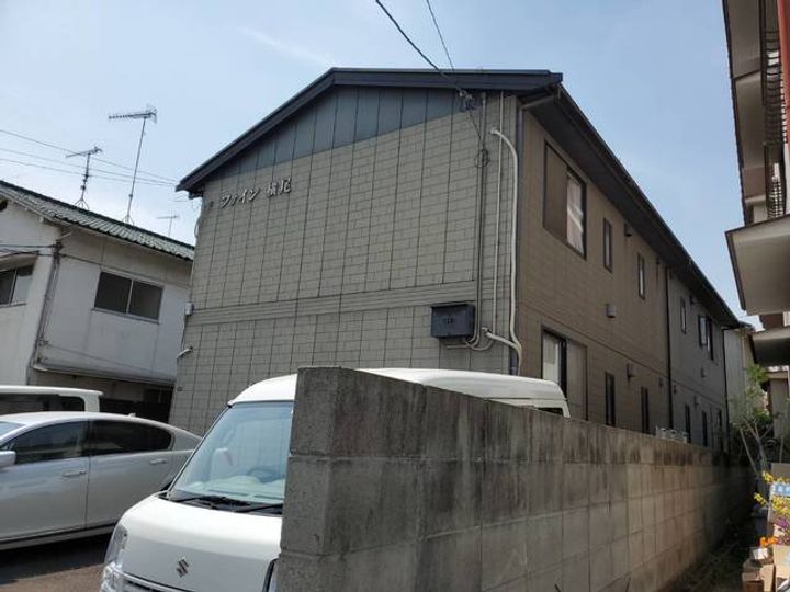 ファイン横尾の外観
