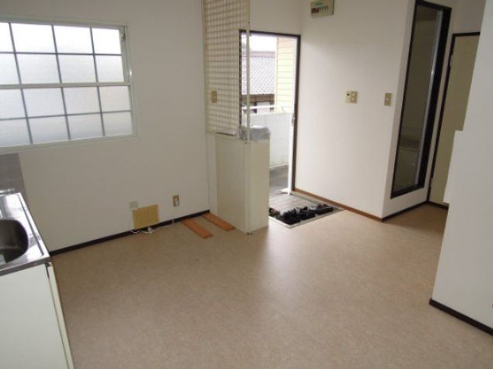 オリエントハイツ103の玄関