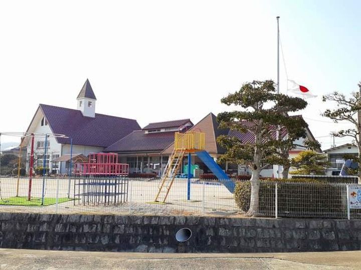 シェラの周辺