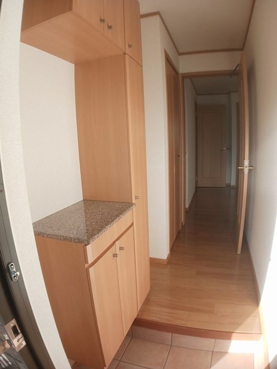 岡山県倉敷市玉島阿賀崎4丁目(アパート)の賃貸物件の玄関