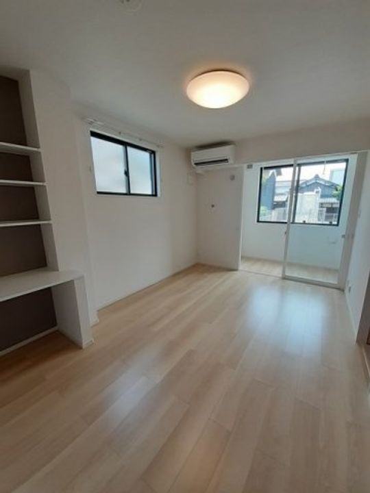 岡山県倉敷市北畝2丁目(アパート)の賃貸物件の居間