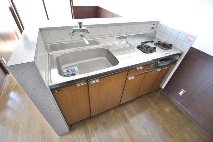 岡山県倉敷市中島(アパート)の賃貸物件201のキッチン