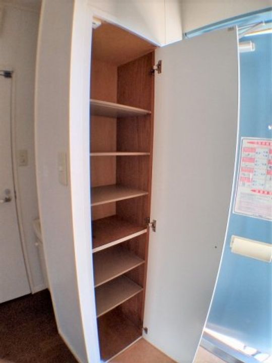 レオパレスクール101の内装