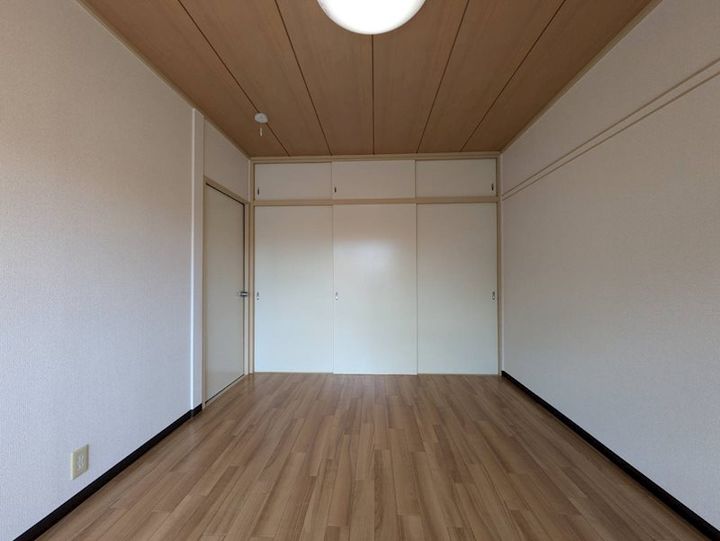 岡山県浅口市鴨方町六条院東(アパート)の賃貸物件202の居間