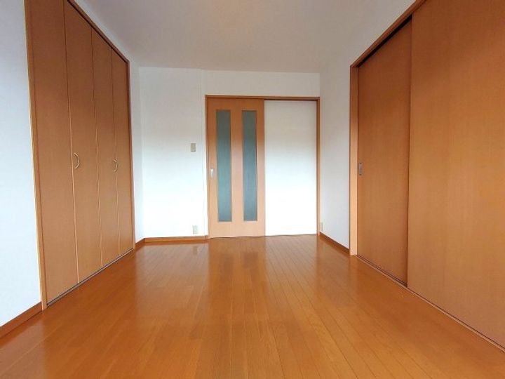 岡山県倉敷市沖(アパート)の賃貸物件202の居間