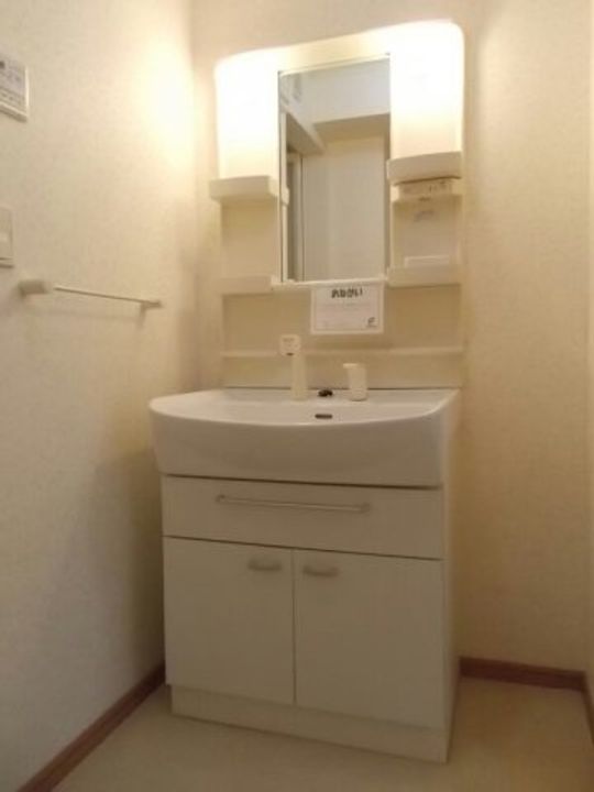 ル コルヌイエBのその他画像