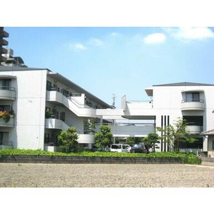 蔵王アイビーコート A棟の外観