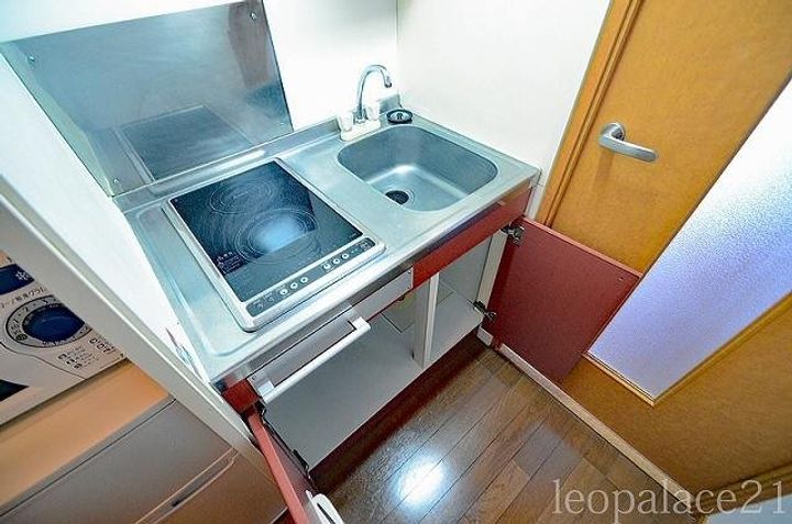 レオパレスwill203のキッチン