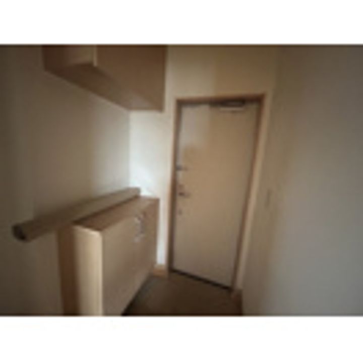 佐藤コーポ(東手城)の玄関