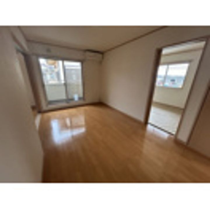 佐藤コーポ(東手城)の居間