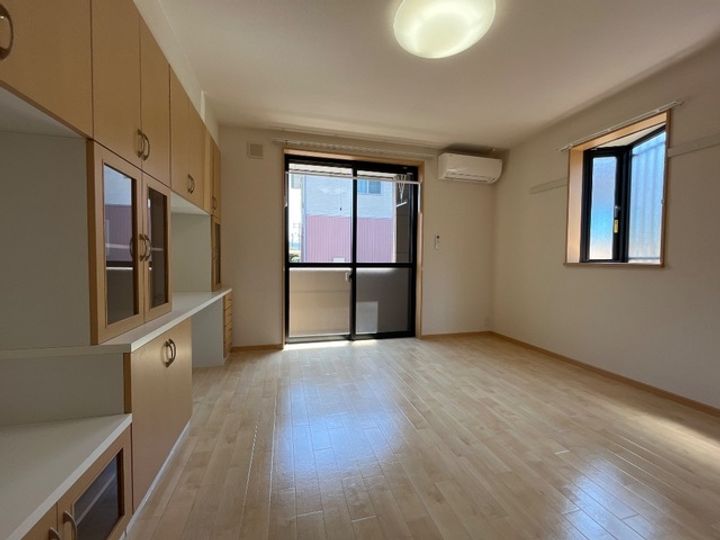 岡山県倉敷市東富井(アパート)の賃貸物件の居間