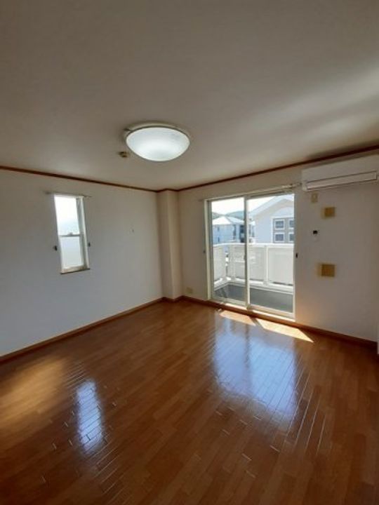 岡山県浅口市鴨方町鴨方(アパート)の賃貸物件の居間