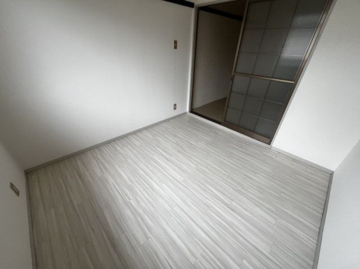 プレジール東粒浦の内装