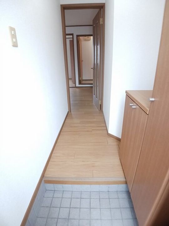 岡山県倉敷市連島町西之浦(アパート)の賃貸物件の玄関