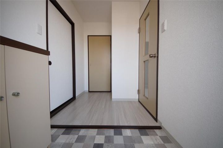 岡山県浅口市金光町佐方(アパート)の賃貸物件B201の玄関