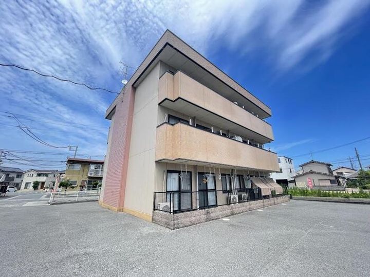 リヴェール201の外観