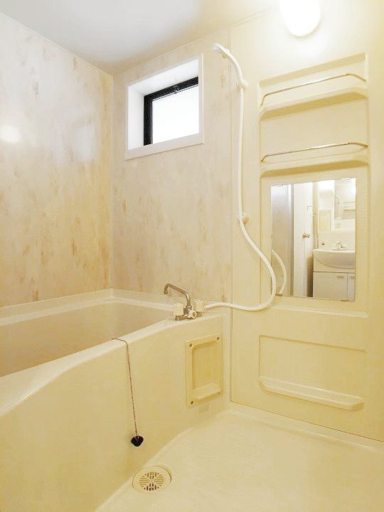 アンソレイユ尾﨑 A棟の風呂