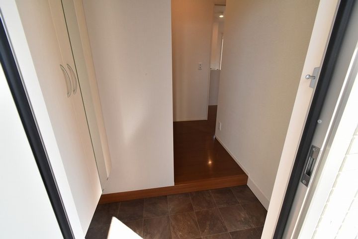 香川県高松市西ハゼ町(一戸建)の賃貸物件の玄関