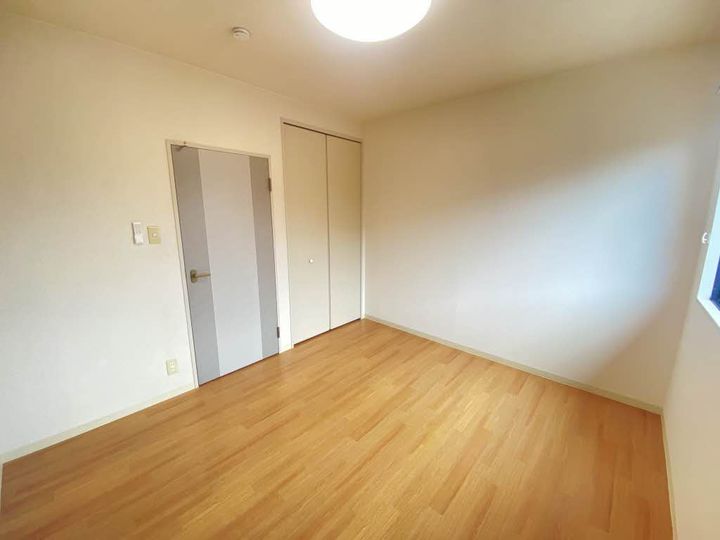 コートMT F館の内装