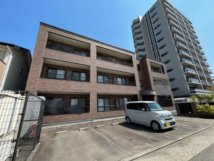 フォブール西公園の外観