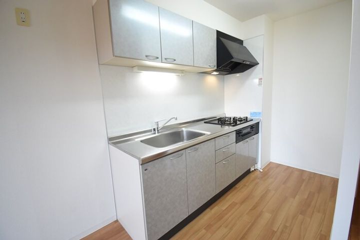 フォブール西公園のキッチン