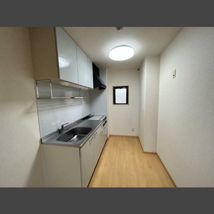 ユーミー伏石Ⅱのキッチン