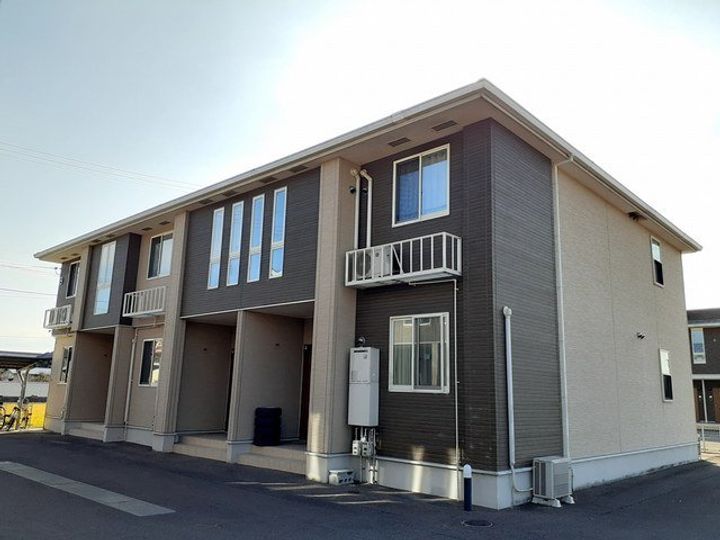 サニーフォレスタBの外観