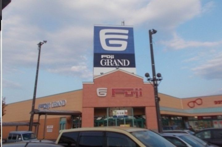 サニーフォレスタBの周辺