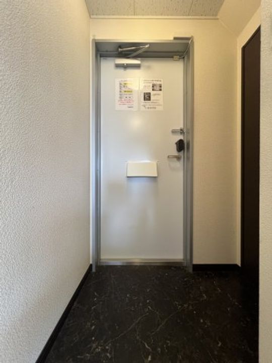 レオネクストHiro Ⅲ107の玄関