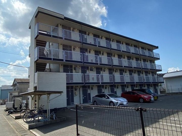 レオパレスオリーブ48406の外観