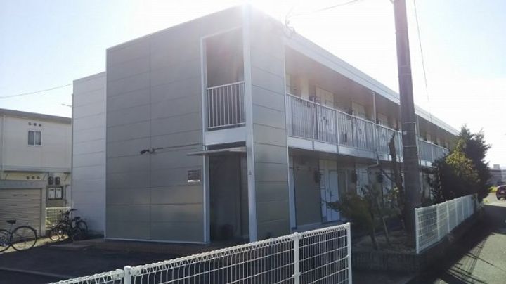 レオパレスラフィーネ207の外観