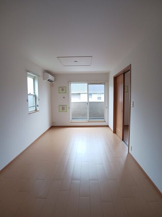 岡山県倉敷市福田町古新田(アパート)の賃貸物件の居間