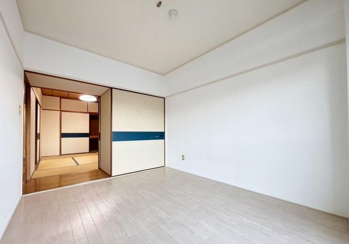 岩藤マンションの内装