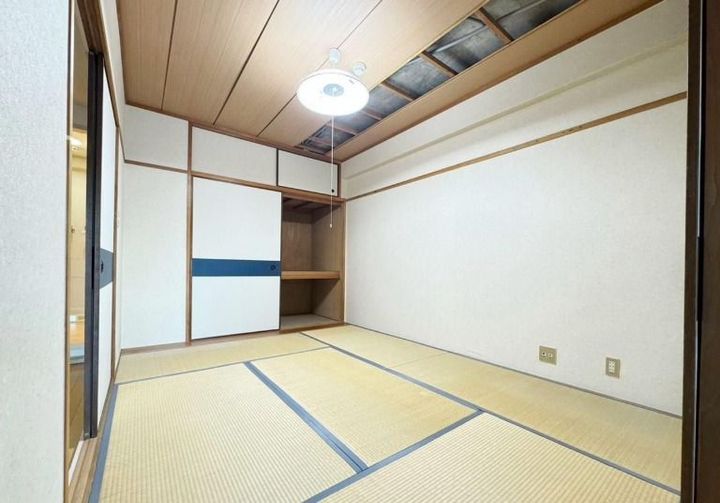 岩藤マンションの内装