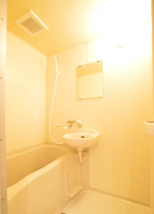 カレッジOZの風呂