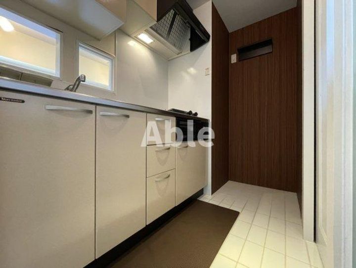 コリドールバリのキッチン