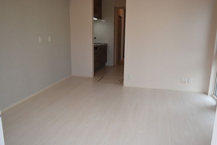 リアレーヴ松島101の居間