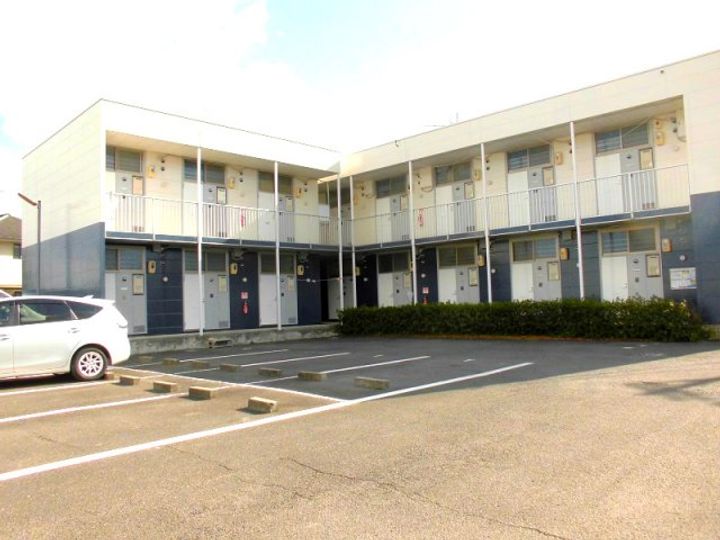 レオパレス川島109の外観