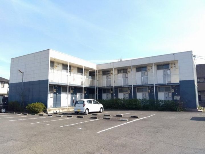 レオパレス川島109の外観