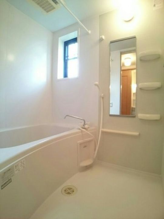 マナ マルベリーAの風呂