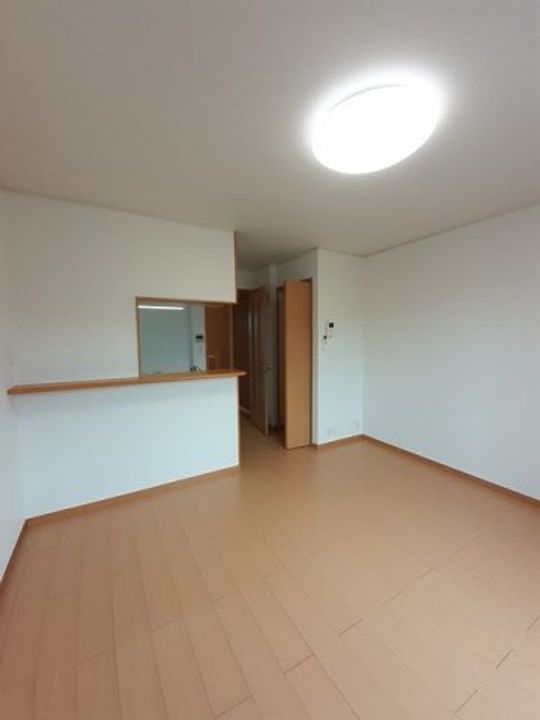 トゥルーランド錦 Cの居間