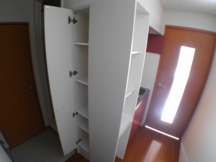 レオパレスK&S210の内装