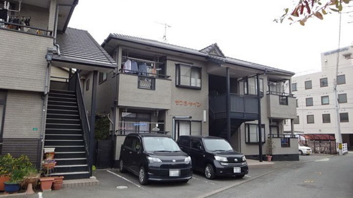 サンシャインBの外観