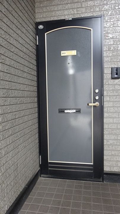 サンシャインBの玄関