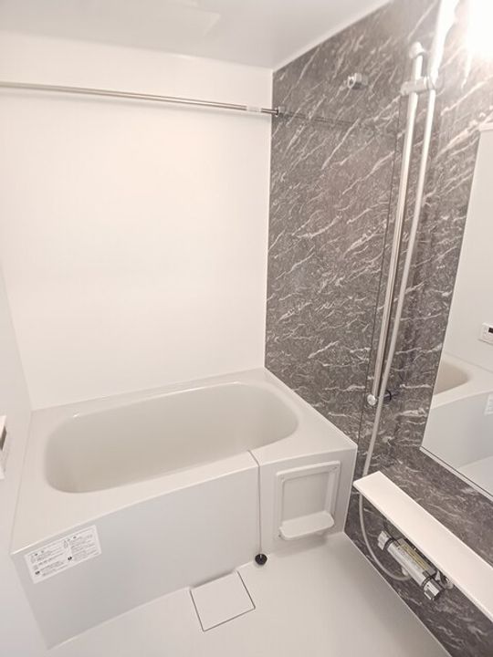 カーサ・ソレイユ Bの風呂